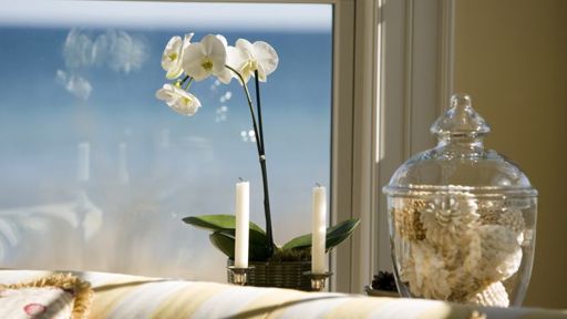 Flower & Candles