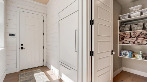 Roomy Storage Area + Fridge