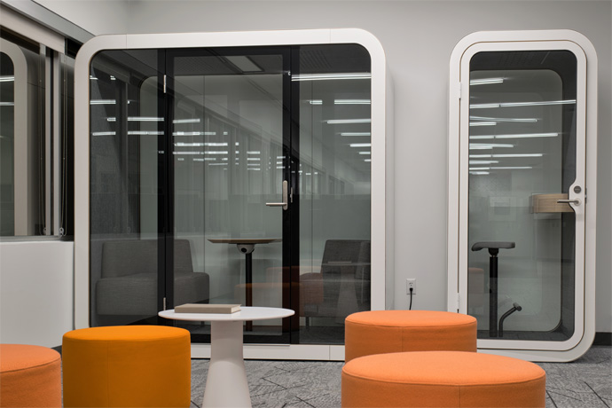 Office with enclosed room