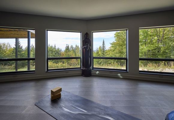 Restful room for yoga and meditation