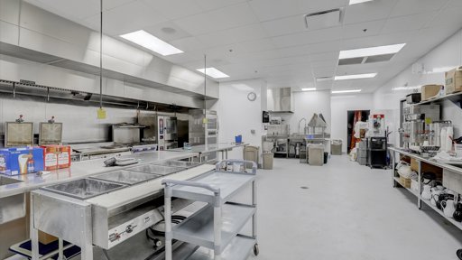 Roomy Commercial Kitchen