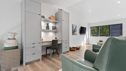 Inviting Work Area and Seating
