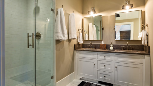 Bedroom 3 Bathroom