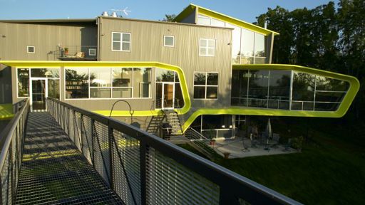 Exterior 8